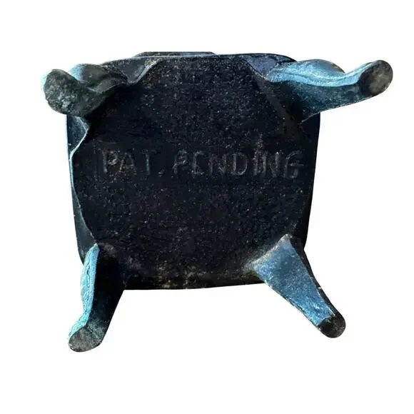 Vintage Miniature Potbelly Stove Cast Iron Incense Burner or Salesman Sample - Picture 6 of 6